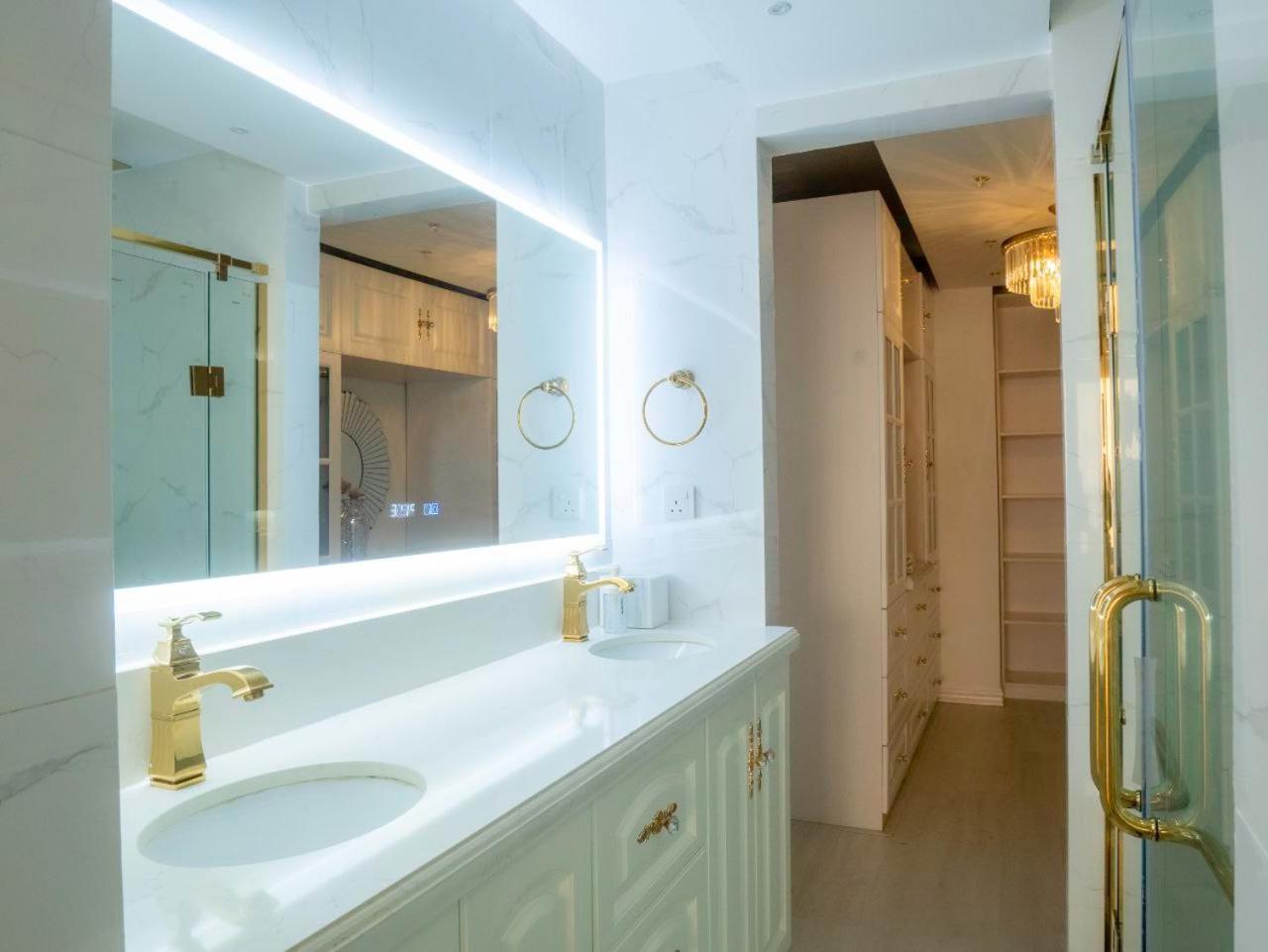 Beachfront Seaview Apartment มาเล ภายนอก รูปภาพ